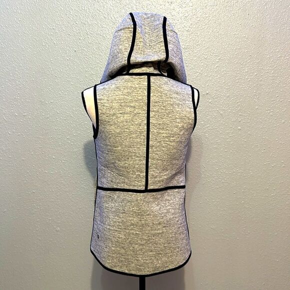 Lululemon athletica insculpt reversible women’s vest size 6 - Picture 6 of 11